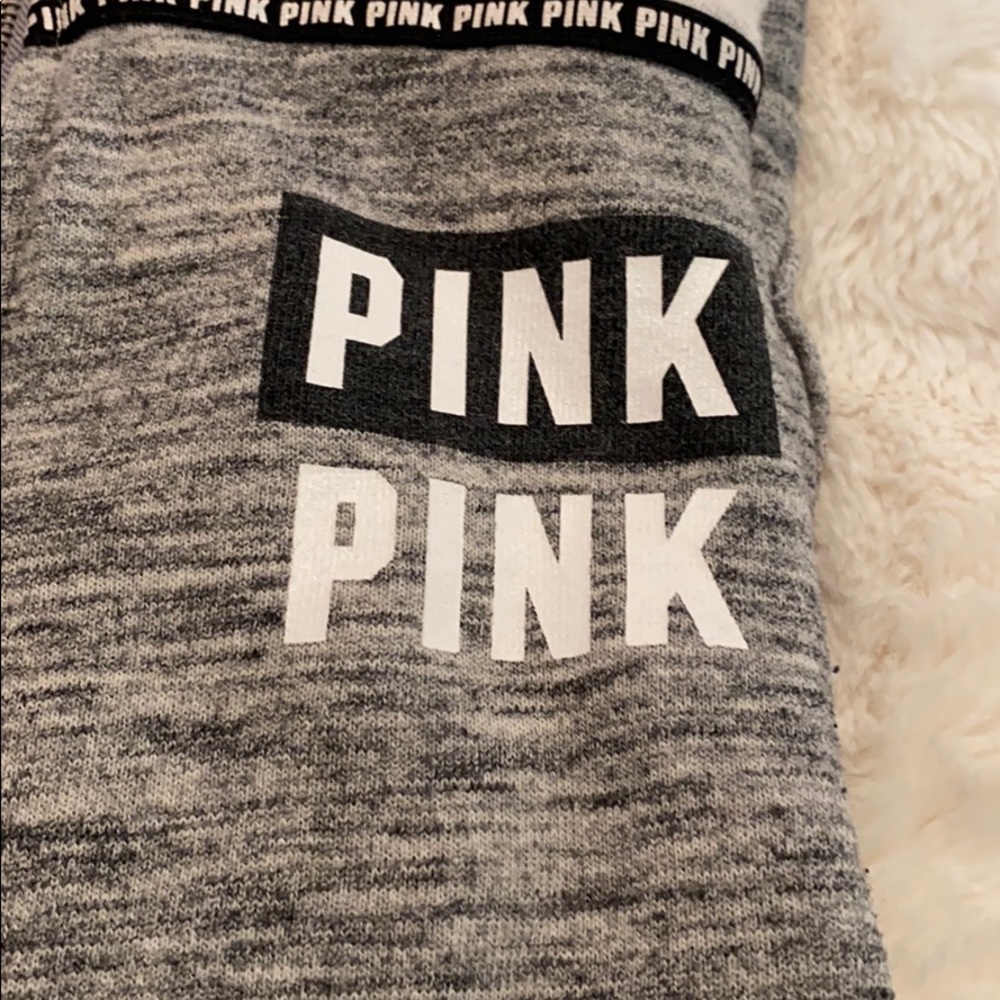 Pink Victoria Secret - Picture 2 of 6